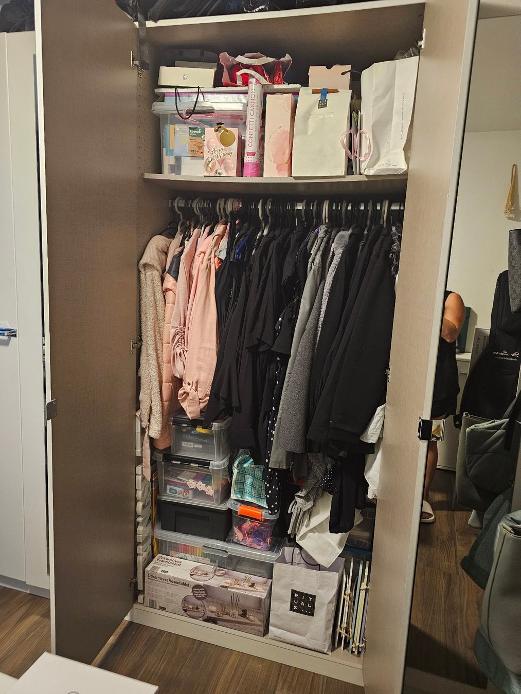 Conforama Schränke: 6 Türen Schrank – Gebraucht aus Altwis von Gibson12 2