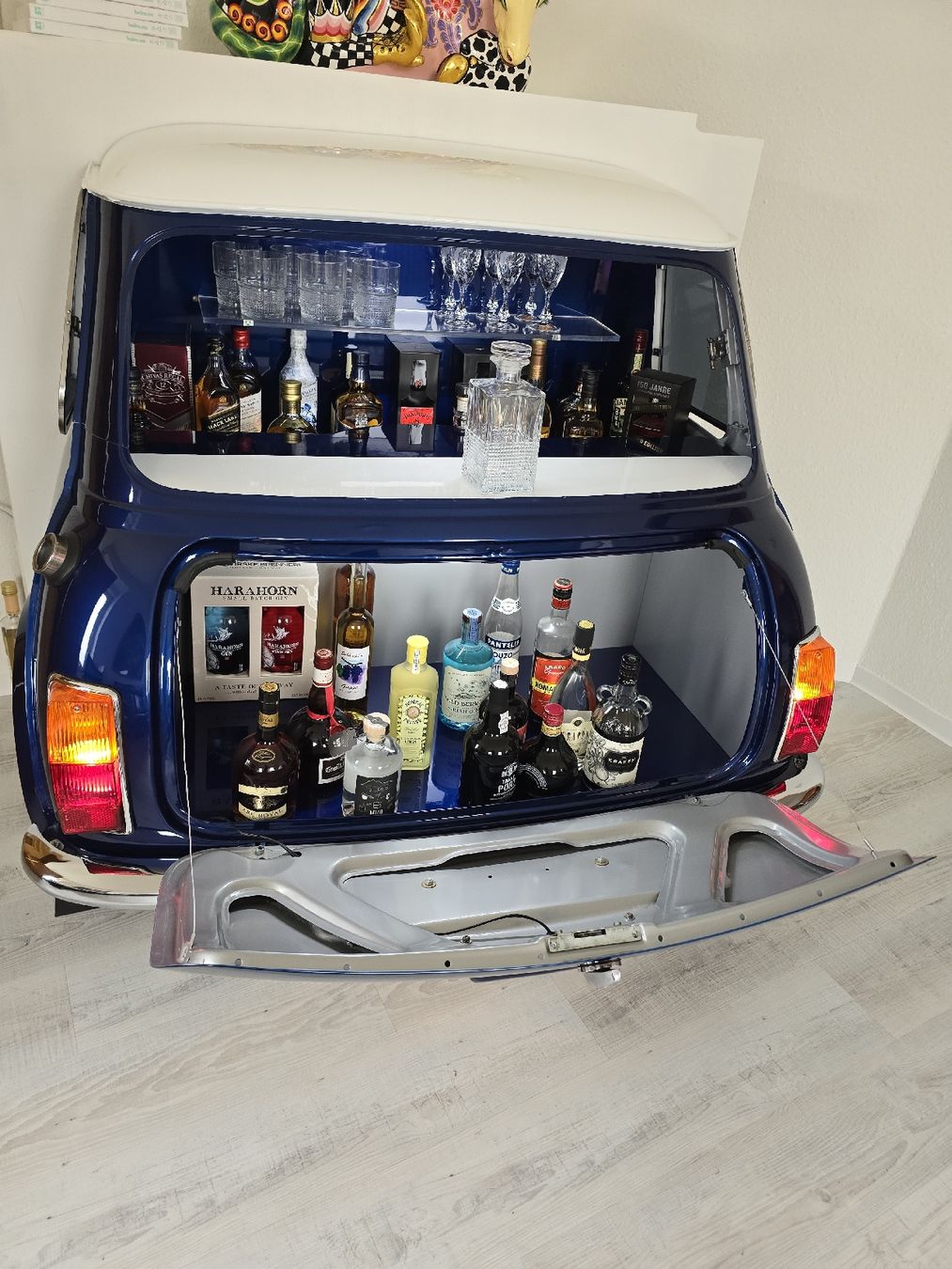 Automobili: Die einzig wahre Mini-Bar – Usato da Riehen venduto da helpathomebasel 1