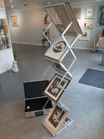 Prospekt Ständer A4 für A4-Blätter oder Fotos / Werbung