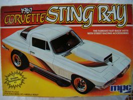 MPC 67 1967 Chevy Chevrolet Corvette Sting Ray 1:25