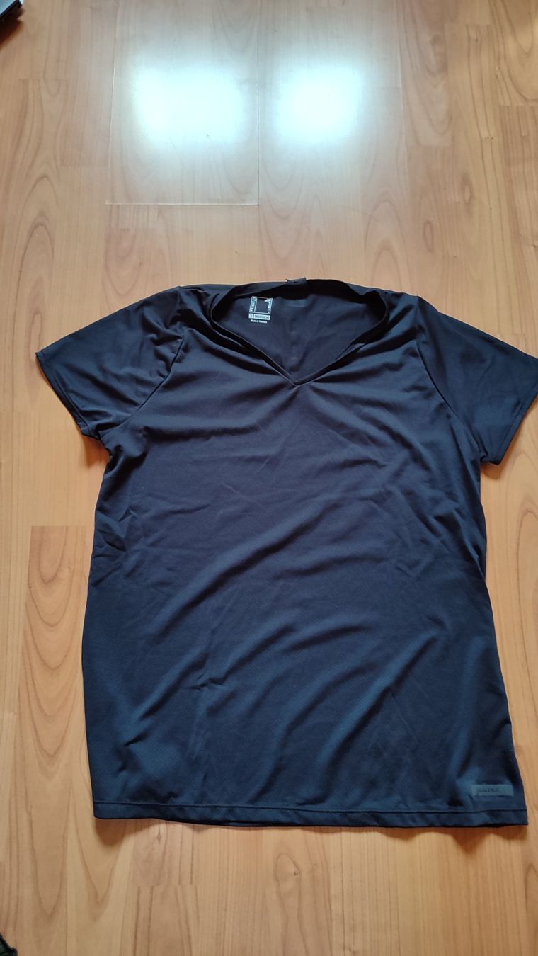 Fila Lotti di vestiti: Kleiderpaket Sportkleider Gr. S-M – Nuovo e nell'imballaggio originale da Brüttisellen venduto da nic_xm7s 3