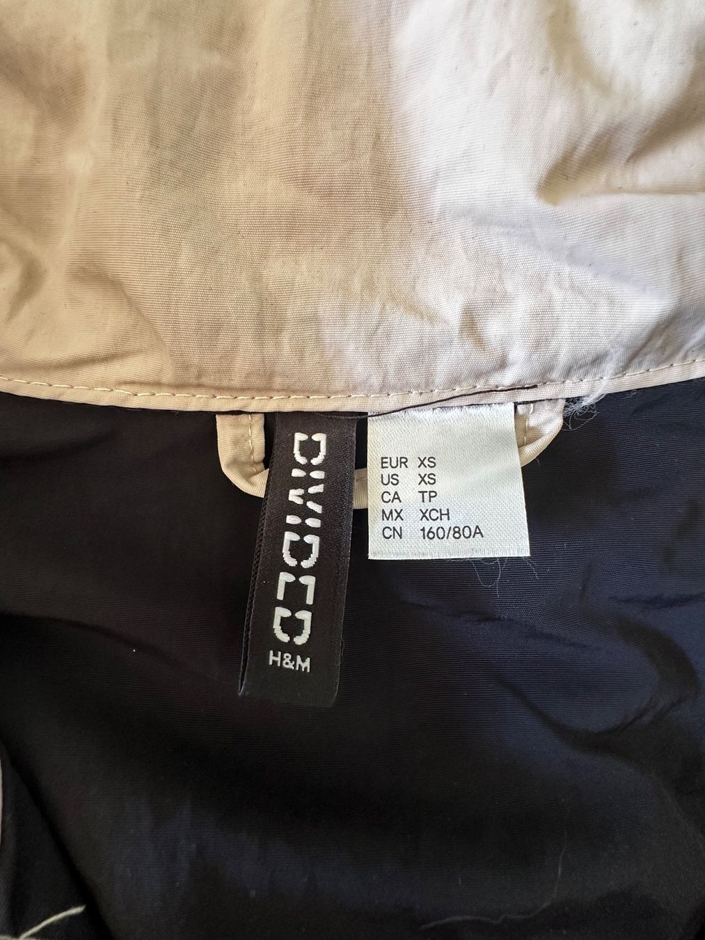 Giacche: Coole Windjacke mit Farbblock-Design, H&M / Vintage Style – Nuovo (secondo la descrizione) da Haldenstein venduto da enie123 4