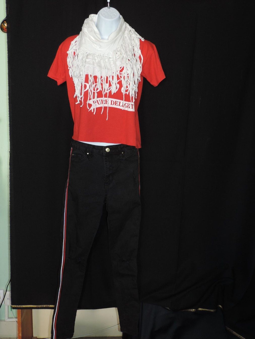 Lotti di vestiti: ensemble street wear – Usato da Genève venduto da Axelle333 6