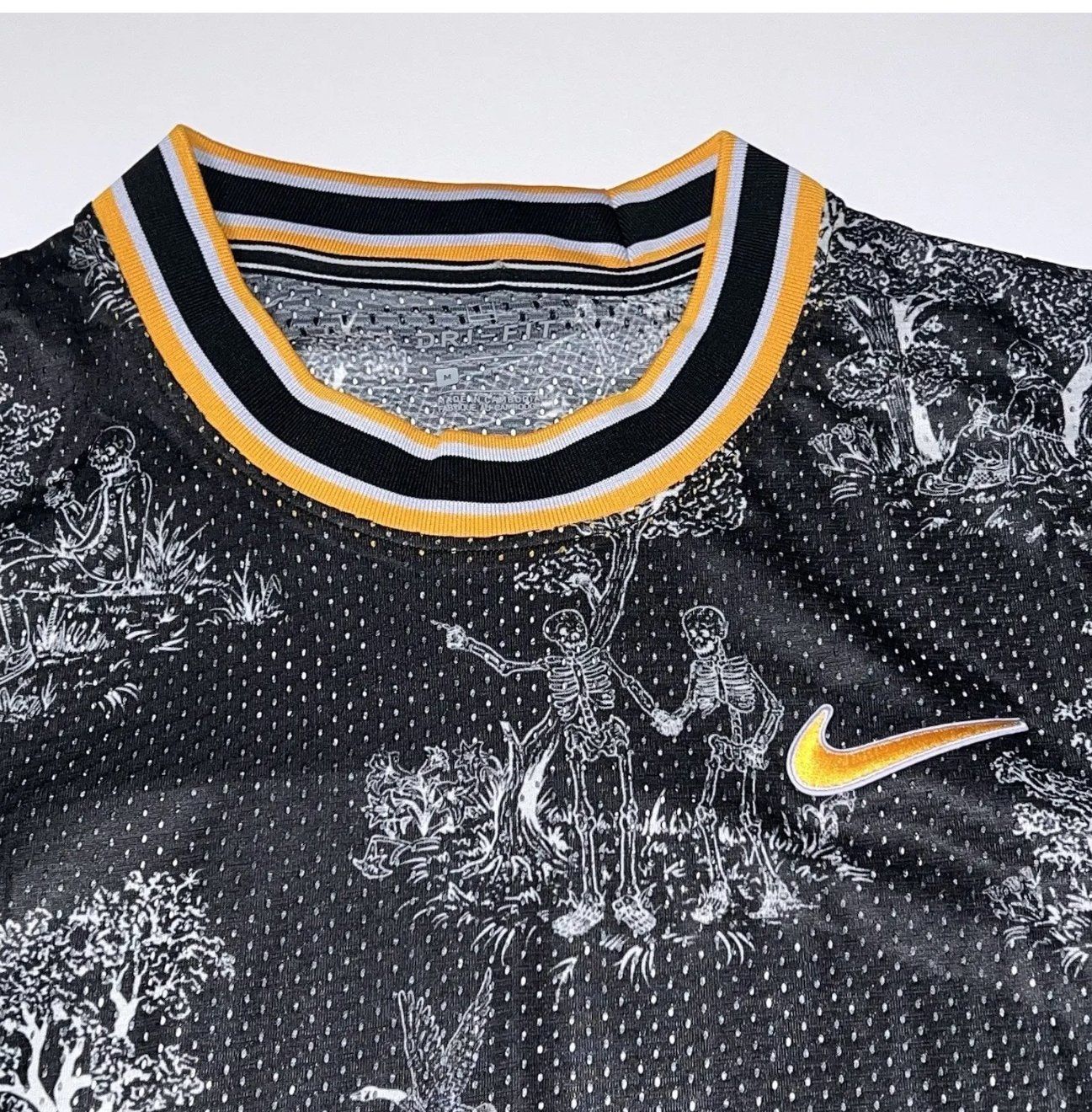 Nike T-shirt: Tennis T-Shirt Nike – Nuovo (secondo la descrizione) da Zürich venduto da amarkin 4