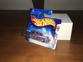 Chevy Fleetline 1/64 Hot Wheels 2004 First Editions
