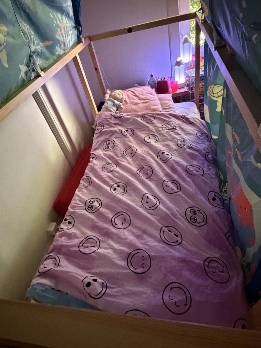 Ikea Letti: Kura Bett mit Baldachin Meerestiere – Usato da Zürich venduto da def_n87y 2