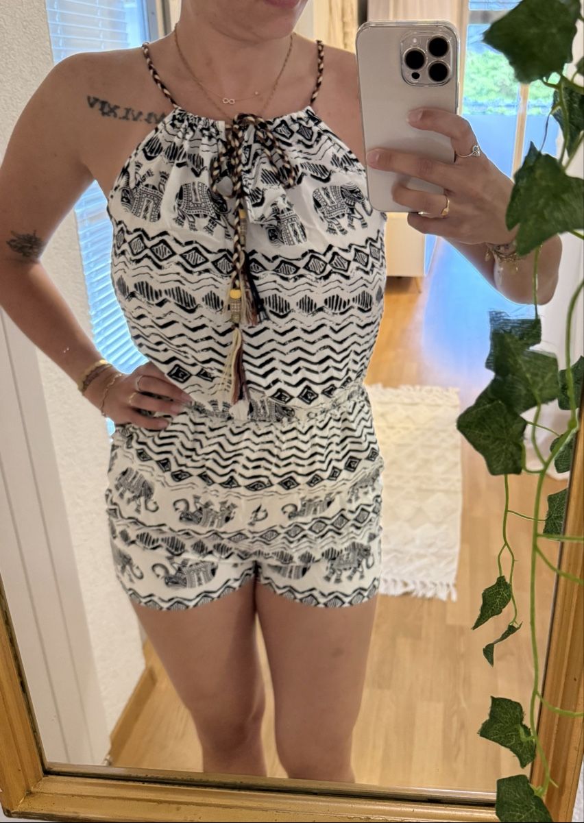 Jumpsuits: Sommer Jumpsuit mit Elefantenmuster - Grösse S/M – Gebraucht aus Oberhofen Thun'see von ClaudiaKelesh 3