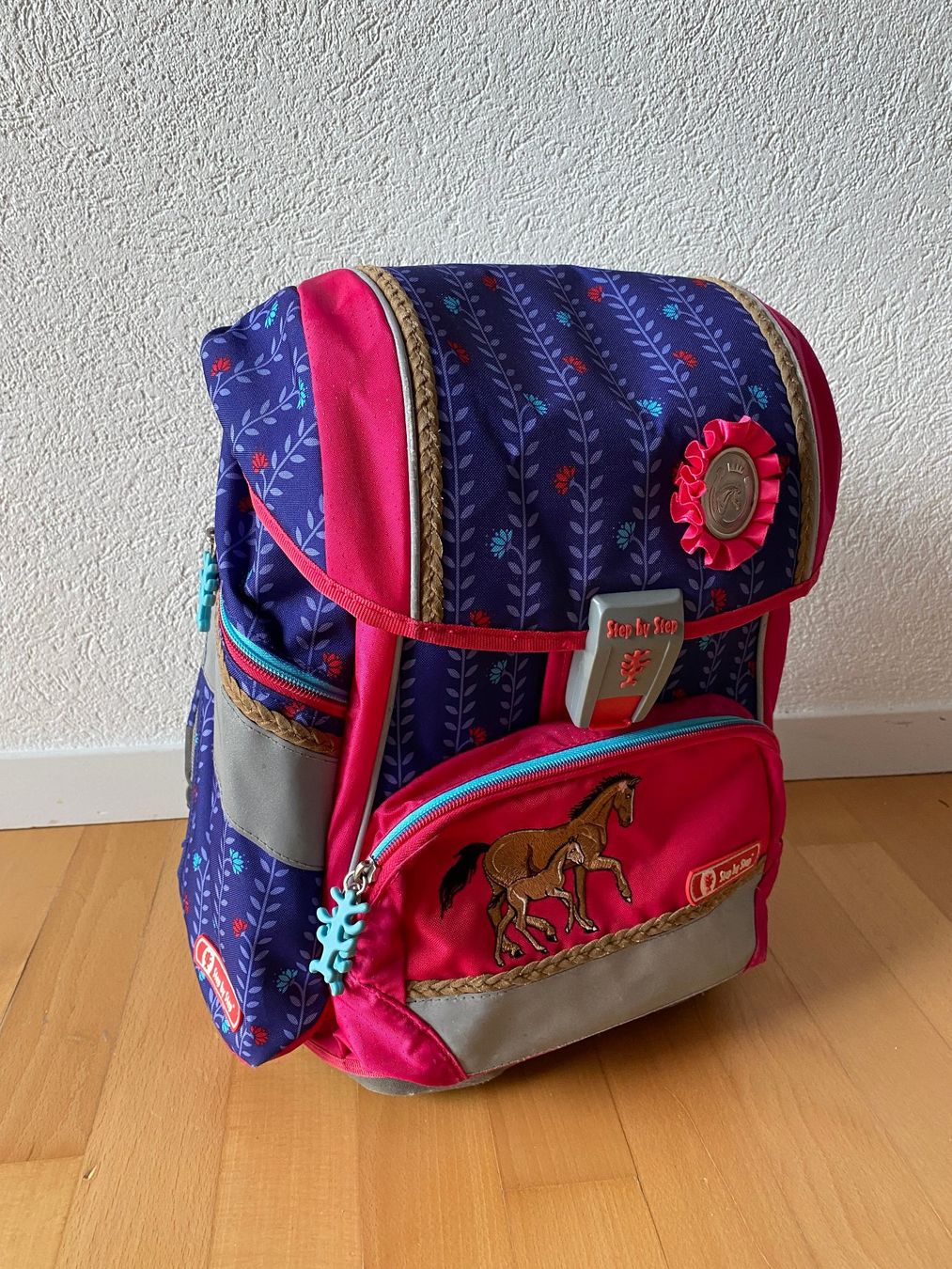 Step by Step Kindertaschen: Schulthek Pferde – Gebraucht aus Zürich von ___Kuebler
