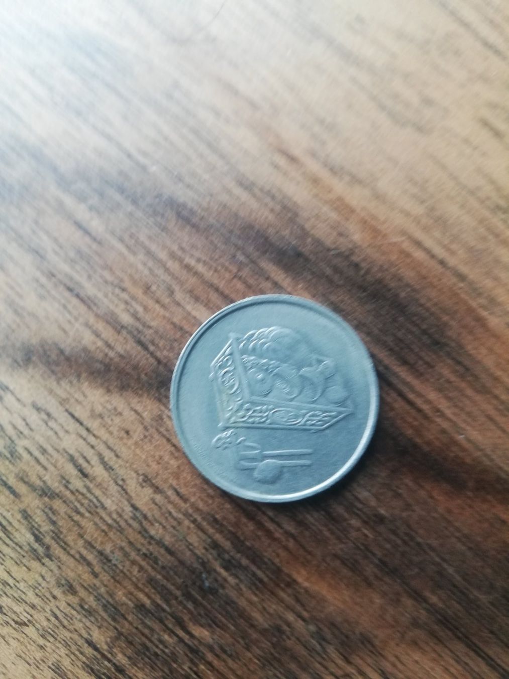 Tutti le monete: 1 Taiwan Dollar + 20 Cent Malaysia 1990 – Usato da Zürich venduto da Apfeltorte 2
