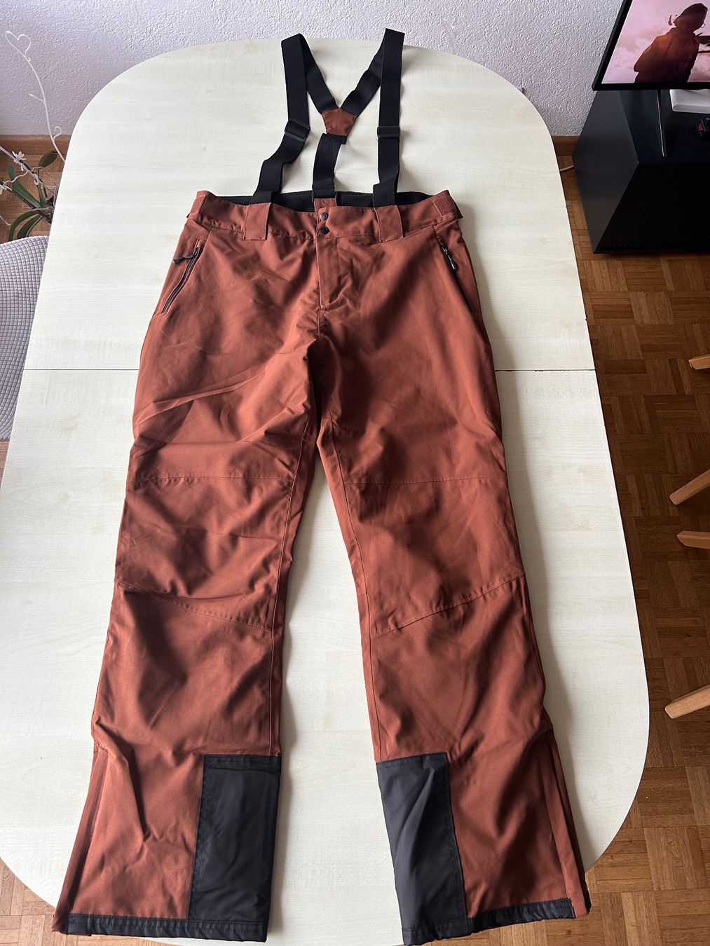 Pantaloni: Skihose Braun NEU Grösse L – Nuovo (secondo la descrizione) da St-Imier venduto da kindel