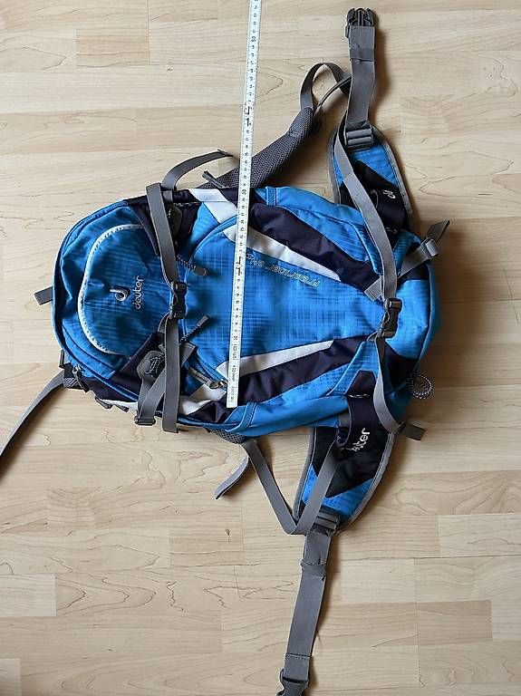Deuter Zaini: Deuter Freerider 24 sl neuwertig – Nuovo (secondo la descrizione) da Spiringen venduto da brandinder
