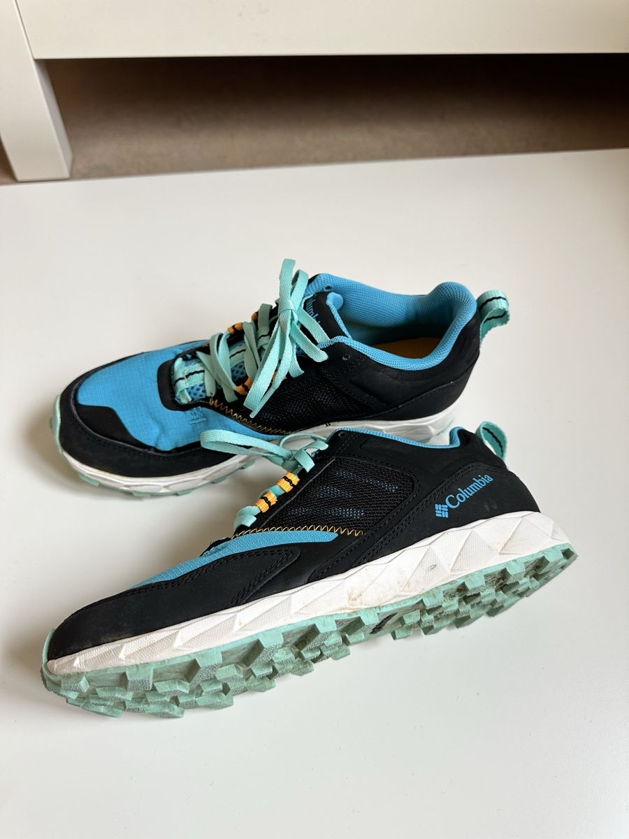 Scarpe da donna: Wanderschuhe / Trekkingschuhe Columbia EU 38 – Usato da Zürich venduto da tmarina 3