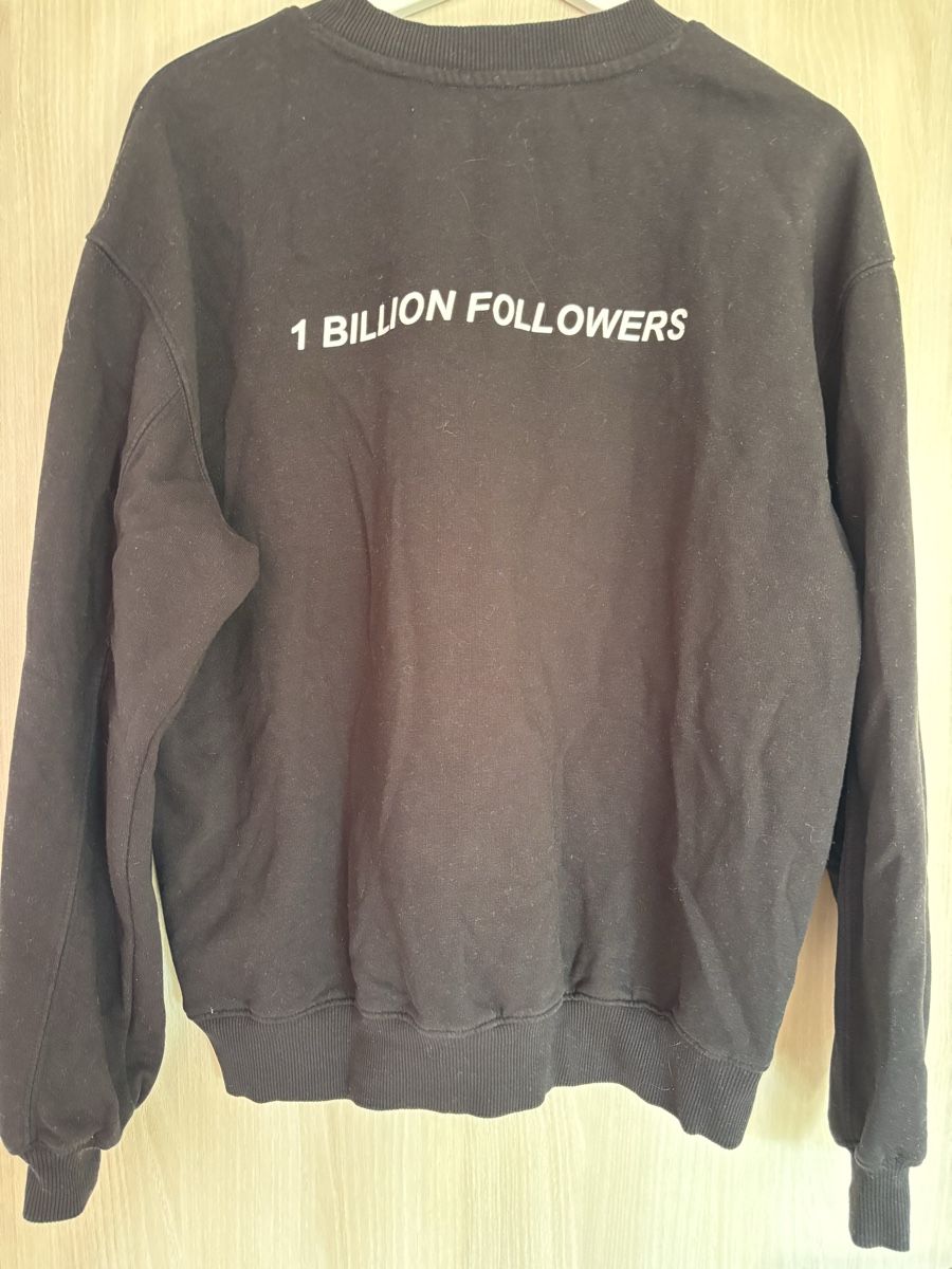 Pullover & Sweatshirts: Sweatshirt von Tally Gr. M – Gebraucht aus Wald AR von bertli00 1