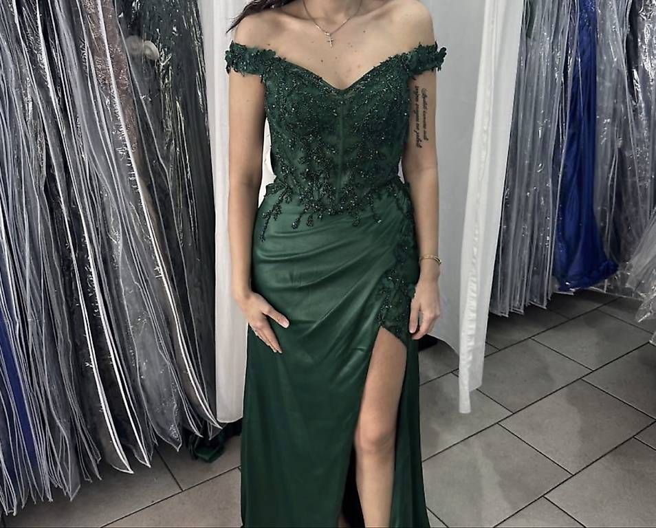Vestiti: Grünes Kleid – Usato da Döttingen venduto da nin_8qfr