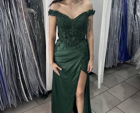 Grünes Kleid