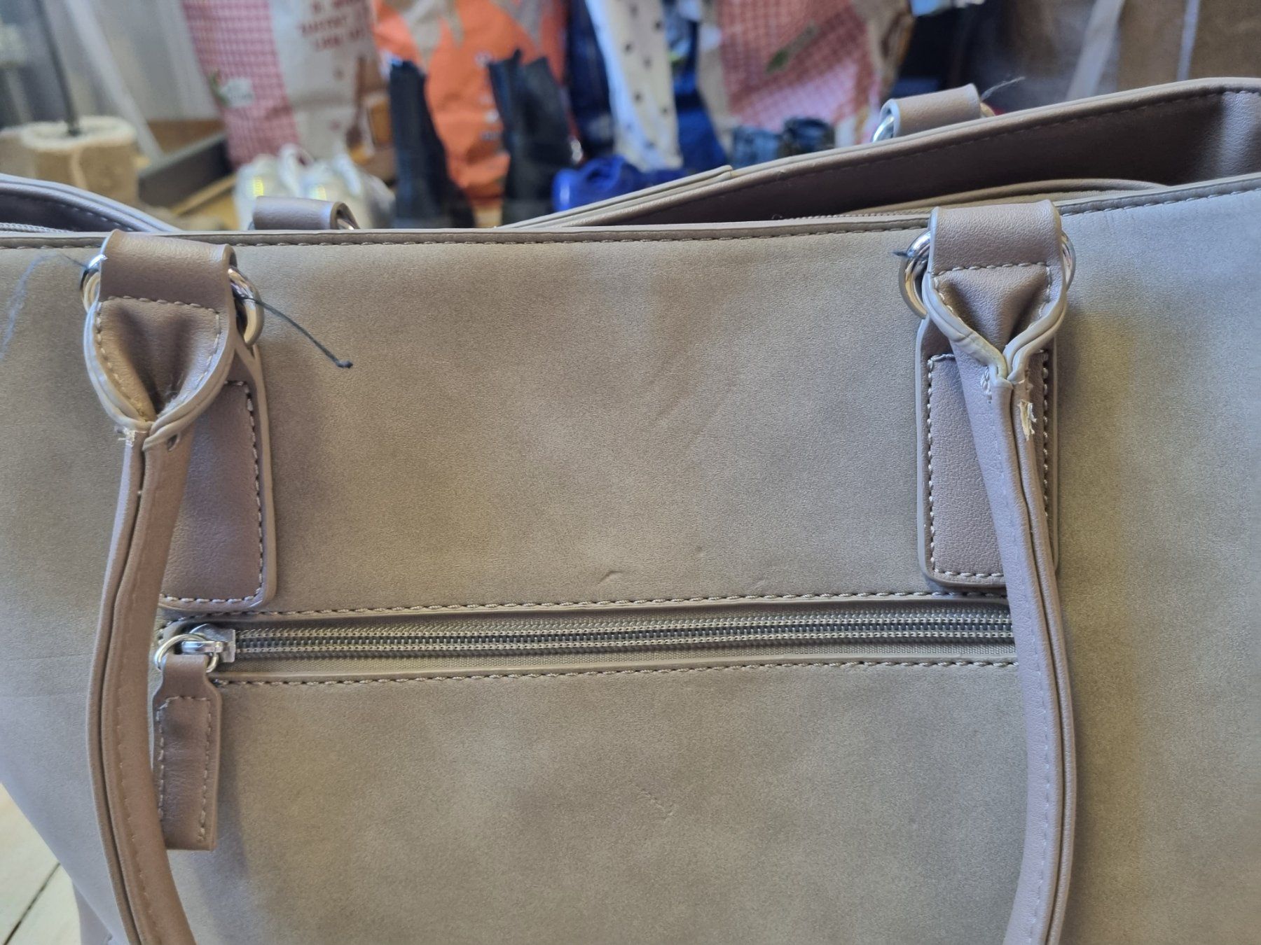 David Jones Borse da donna: David Jones Handtasche – Usato da Schönenwerd venduto da Chez_Mimi 3