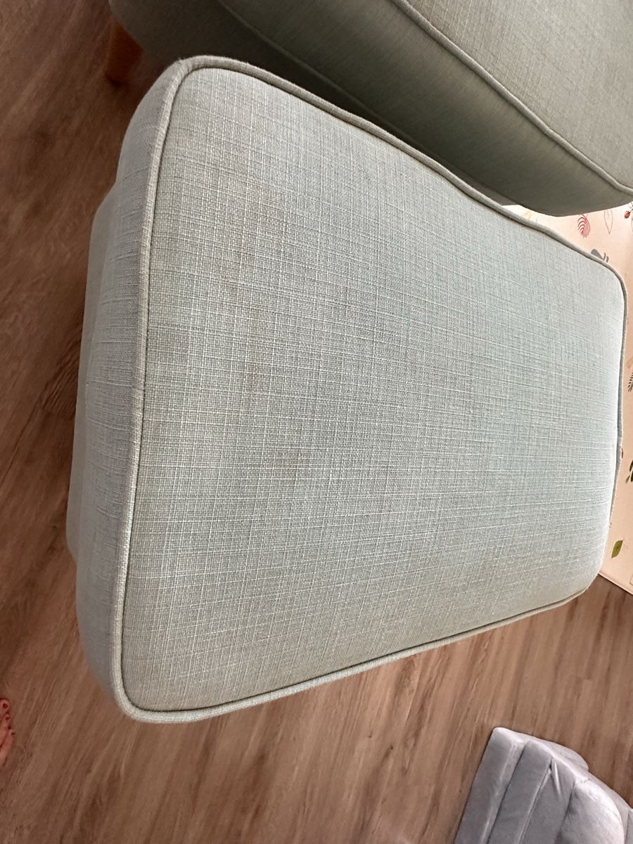 Ikea Poltrone: Fauteuil IKEA STRANDMON avec repose pieds – Usato da Russy venduto da ste_669z 1