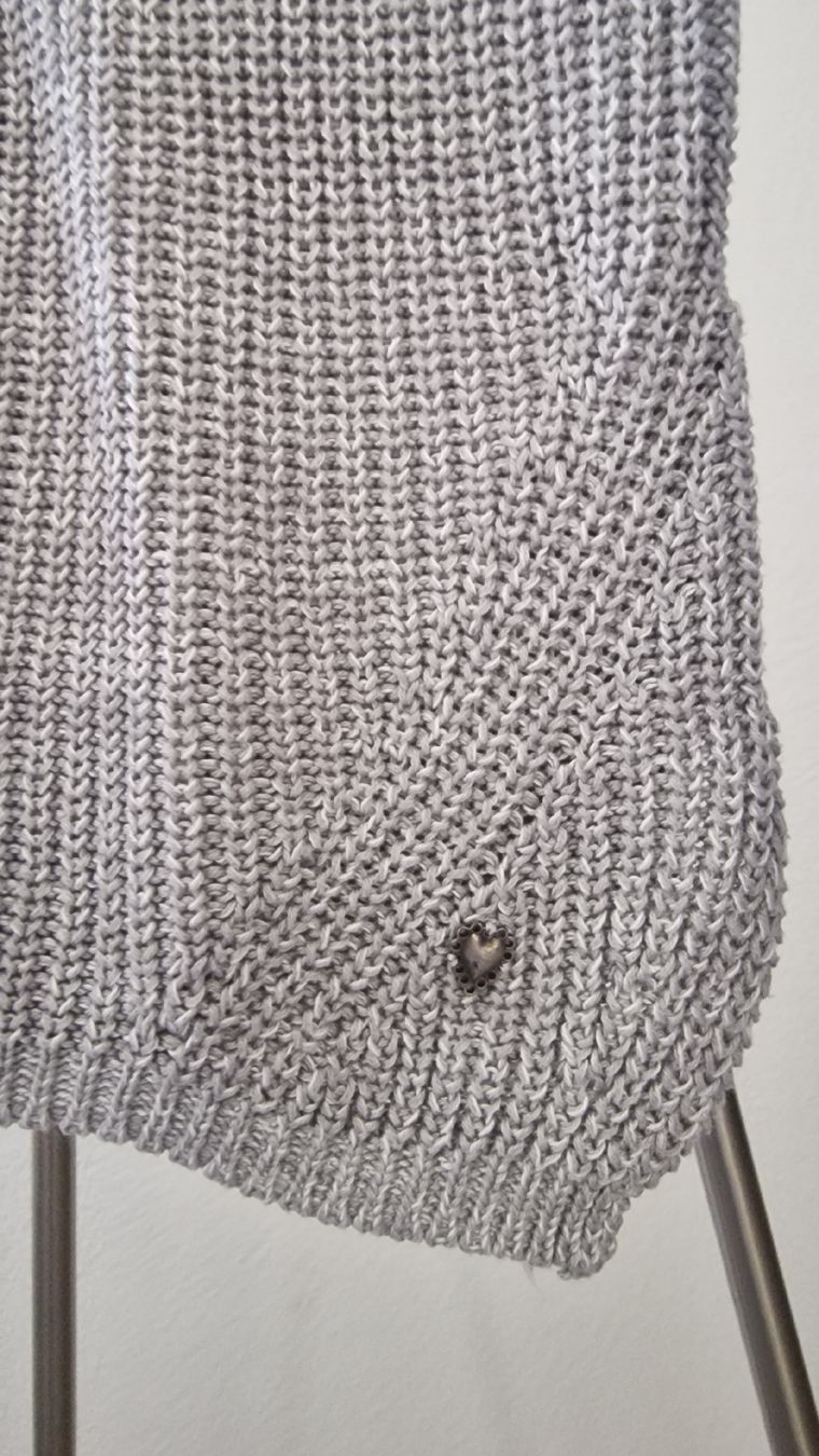 Pulls & Sweat-shirts: Chicorée Grobstrick-Pullover / Longpullover Gr. M Hellgrau – Neuf (Voir description) à Zofingen par stm_dl82 2