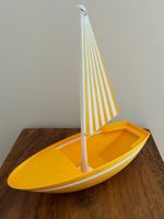 Segelboot (gross)