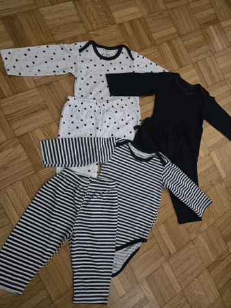 3 x Baby Body + Hose Gr. 6-9Mt.