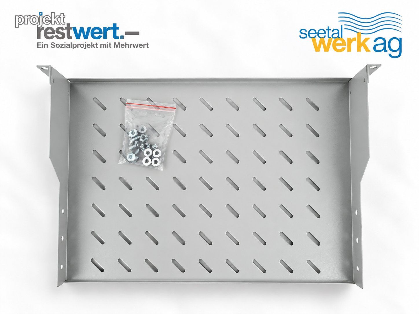 Racks & Supports: DIGITUS DN-97610 2HE – Neuf (Voir description) à Beinwil am See par Restwert_Beinwil