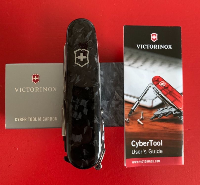 Victorinox Cyber Tool M Carbon Acheter sur Ricardo