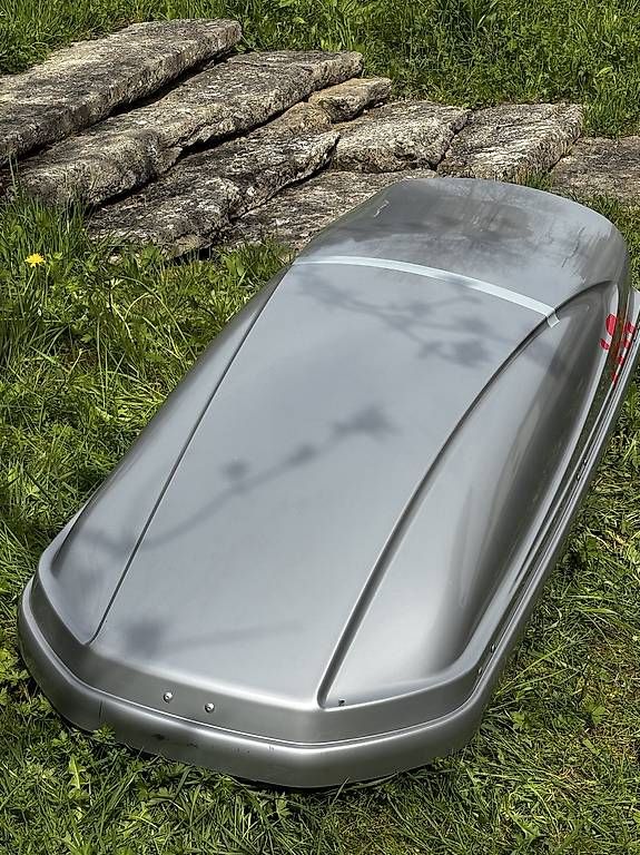 Box da tetto: Dachbox THULE Touring L 780 – Usato da Egliswil venduto da aquastar123 1