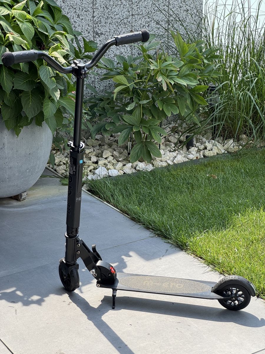 Micro Kickboard: Micro Sprite Deluxe Schwarz Scooter Kinder – Gebraucht aus Buttikon SZ von LEDUPGRADE 3