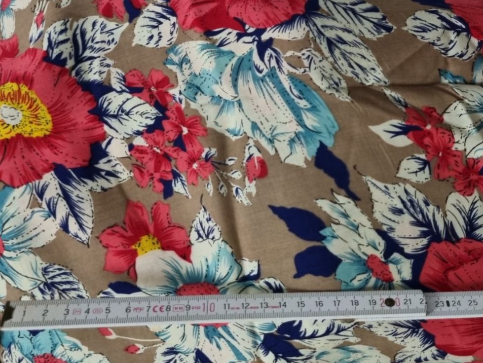 Tessuti: Stoff  165 x140 cm Viscose – Nuovo e nell'imballaggio originale da geroldswil venduto da Gumball1 2