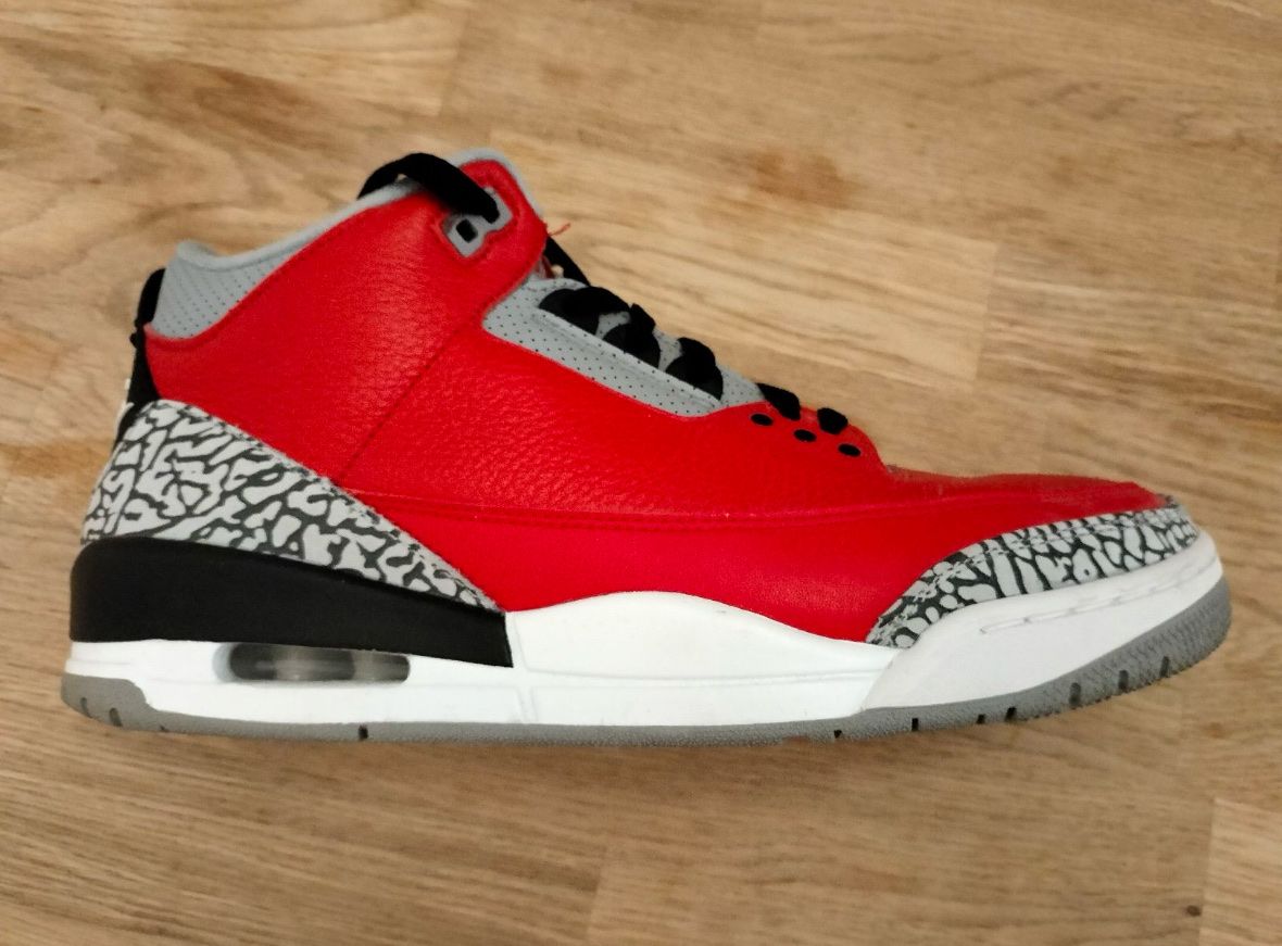 Jordan Scarpe da uomo: Air Jordan 3 Retro "Red Cement/Unite" – Usato da Fehraltorf venduto da Ashbperk 5