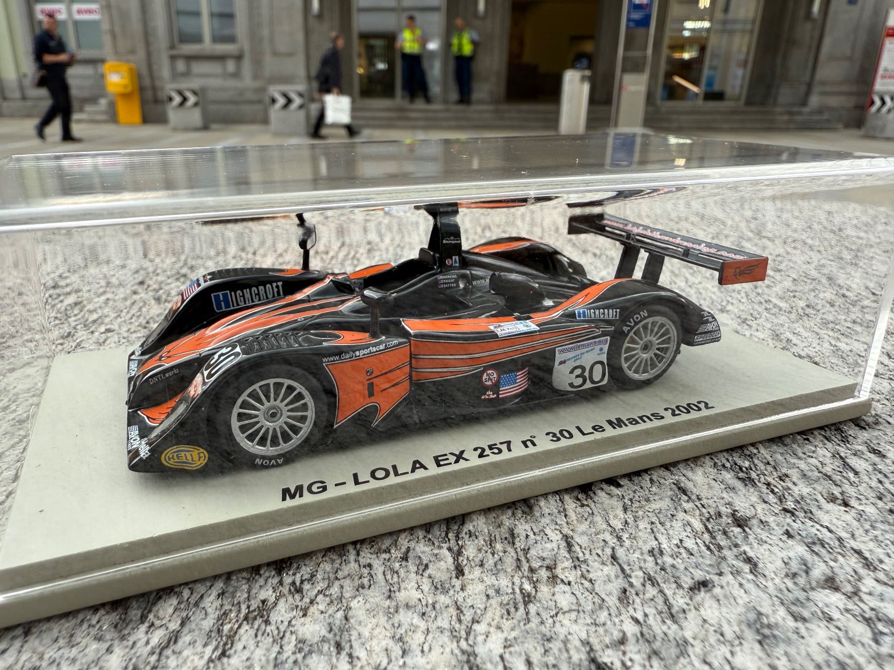 Spark Modellini d'auto: Spark 1:43 MG Lola LM 2002 SCMG07 – Usato da Chiasso venduto da Carrara-Modellismo