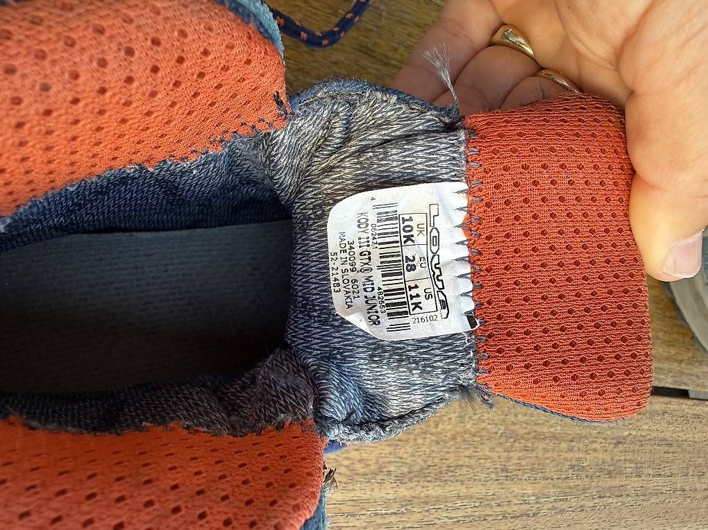 Chaussures garçon: Lowa Wanderschuhe Kinder Gr. 28 – D'occasion à Chur par Nina12345 2