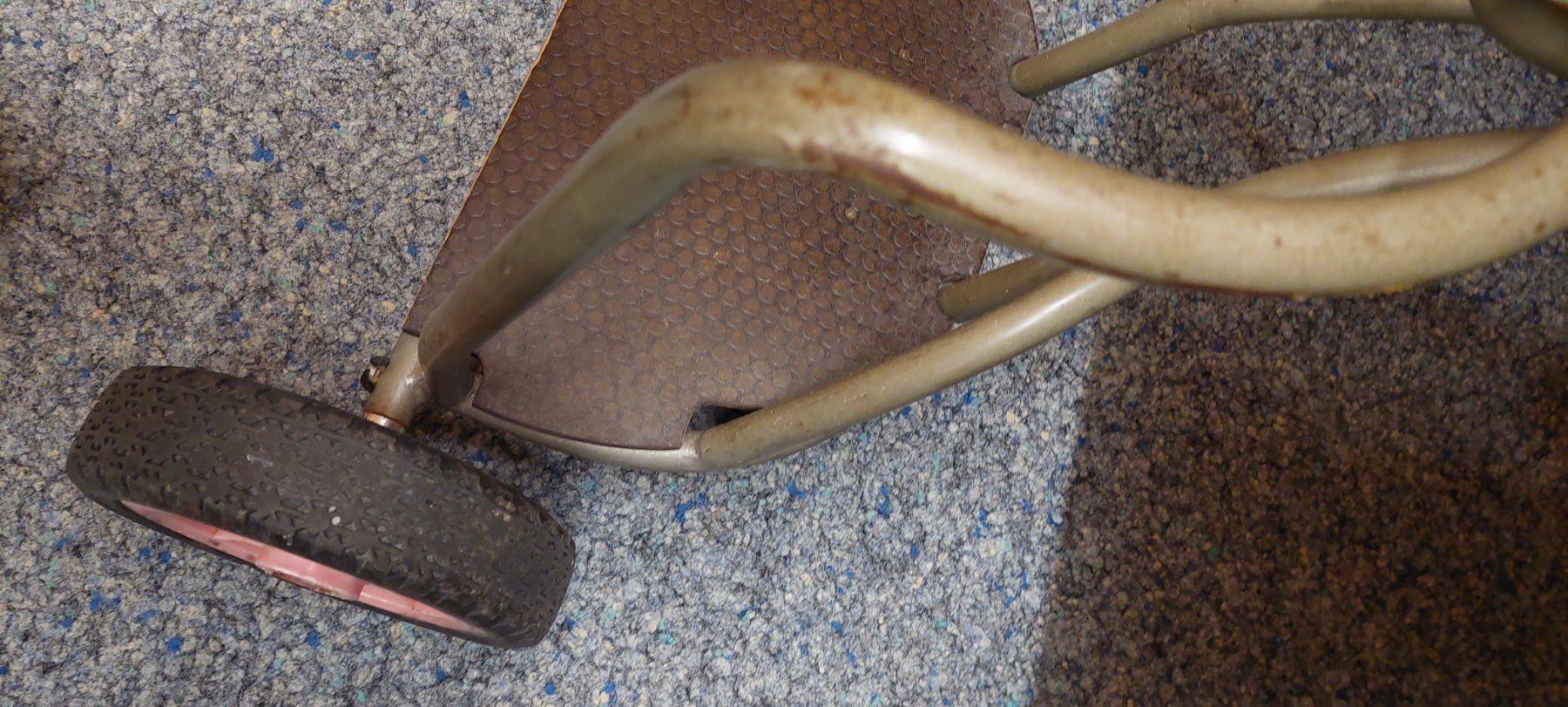 Veicoli per bambini: Dreirad Benhur / Tricycle Benhur – Usato da Neyruz FR venduto da Dottely 1