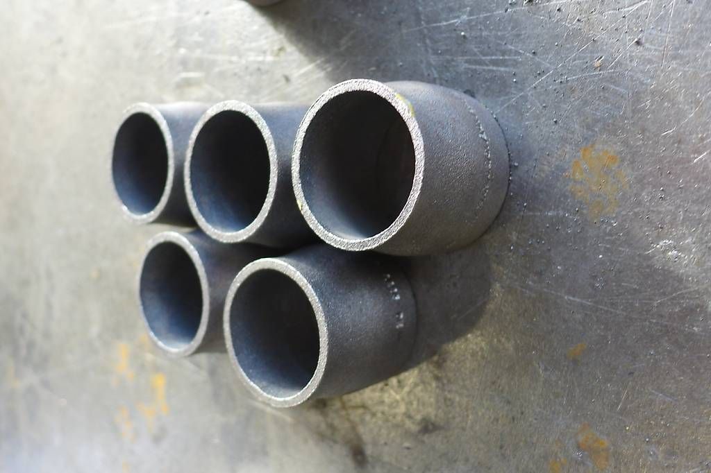 Altro per industria metallurgica: Rohrbogen+Reduktionen Stahl – Usato da Frenkendorf venduto da 3dt_wp8v 3