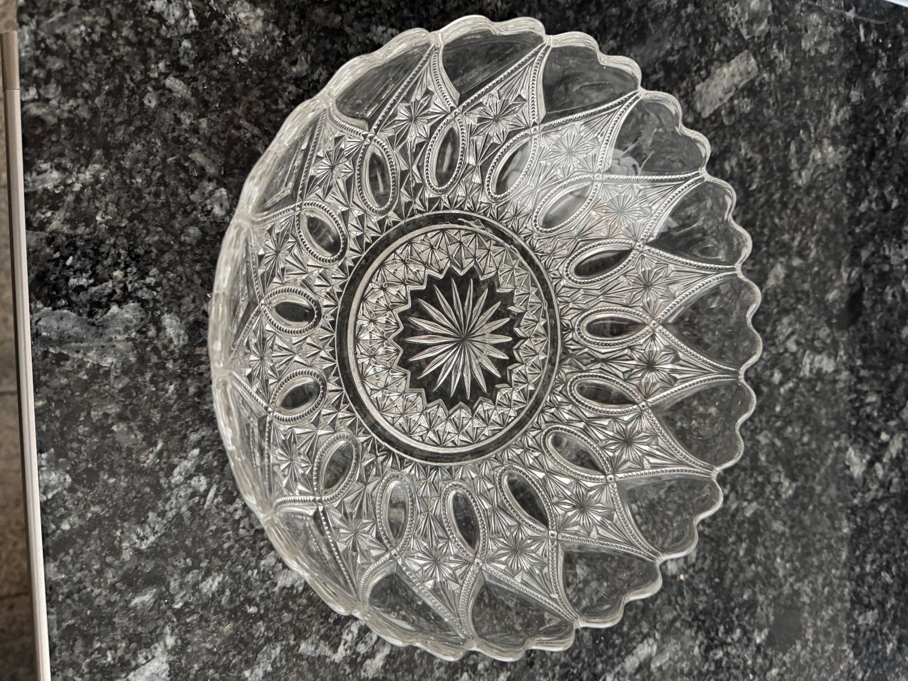 Bicchieri: Glasschale mit Herzmuster Vintage Design – Usato da Rudolfstetten venduto da anna1010 1