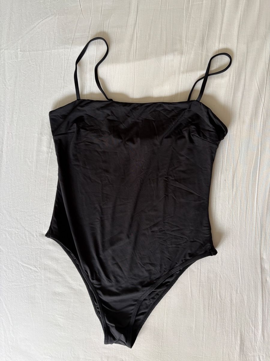Maillots de bain & Bikinis: Schwarzes Badekleid, Pull & Bear, L, neu – Neuf (Voir description) à Zürich par Sera.13