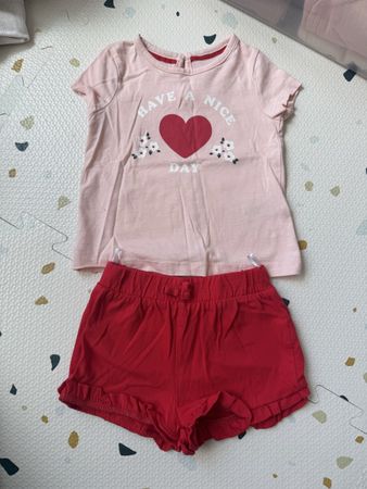Süsses C&A Sommer Set, Grösse 68, Top Zustand!