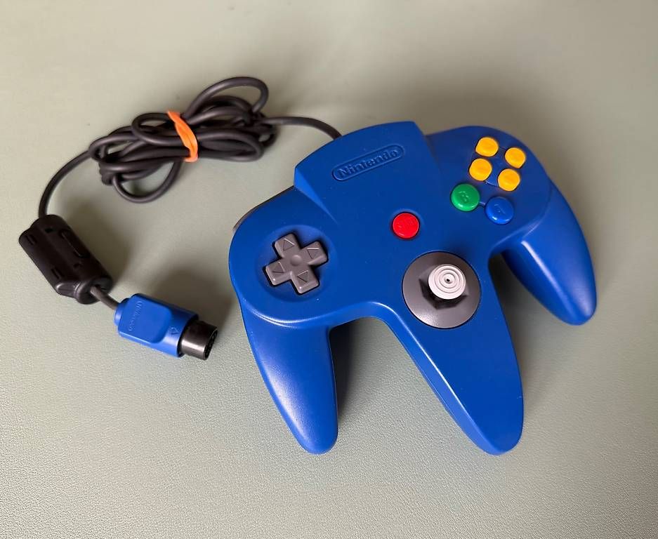 Controller: Nintendo 64 Controller Blau - funktionsfähig – Usato da Bazenheid venduto da ced_5qnv