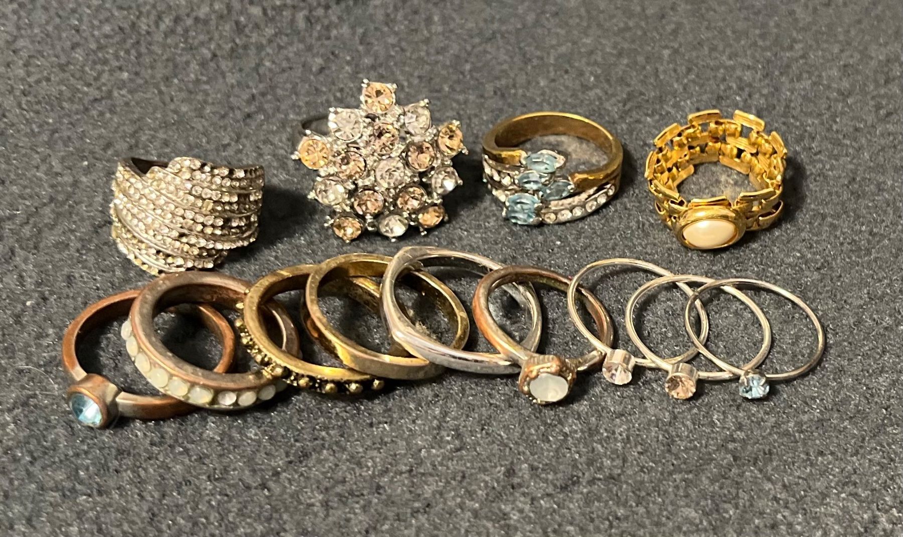 Altri gioielli: Ringe- Modeschmuck – Usato da Wildegg venduto da Dani6