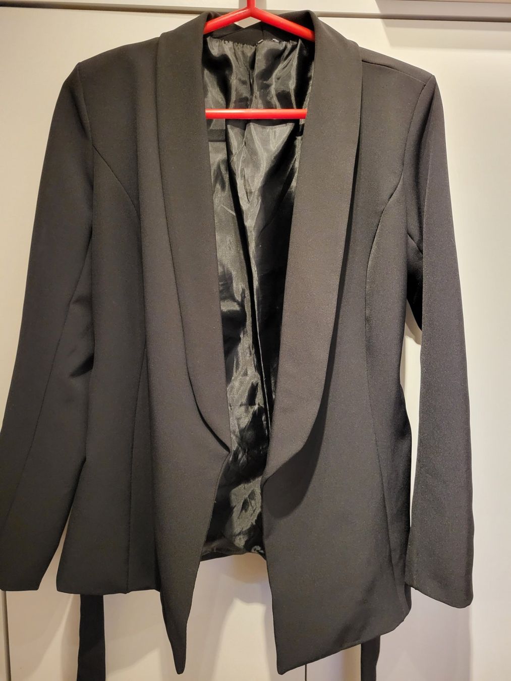 Completi & Tailleur: Damen Blazer Gr. M – Usato da Felben-Wellhausen venduto da Brummbaer90