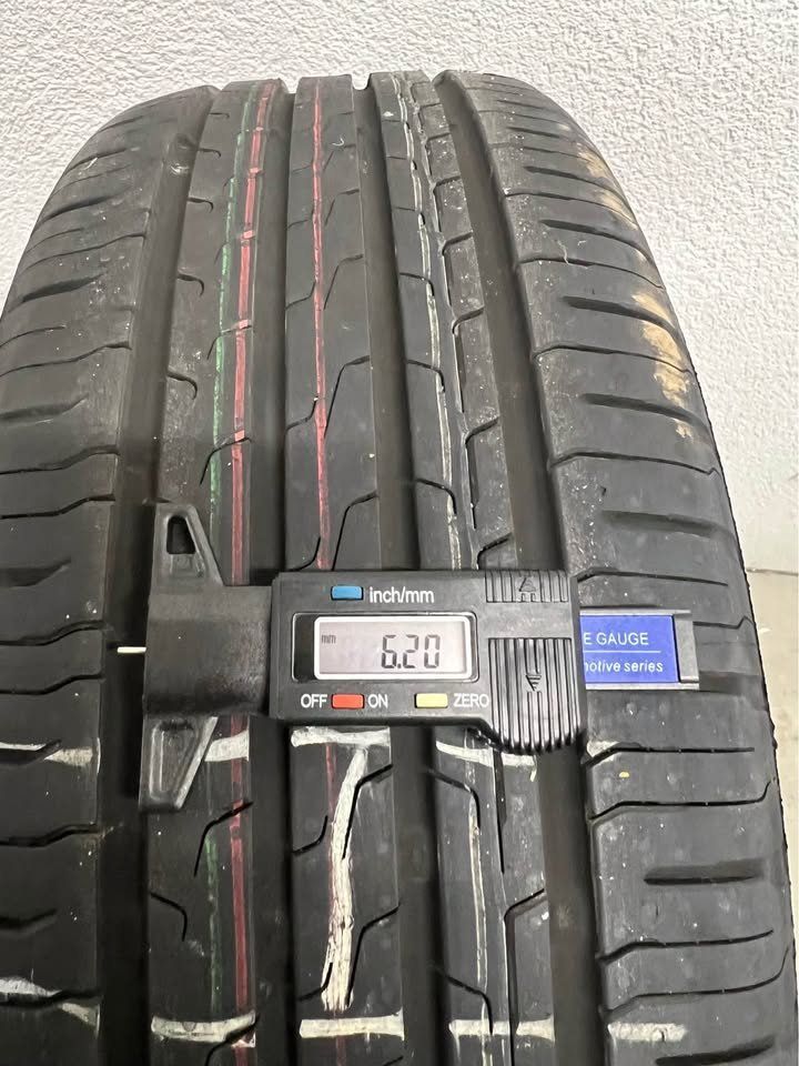 Continental Pneus & Kompletträder: 205/60R16 96H Continental EcoContact 6 – Gebraucht aus Füllinsdorf von fel_d8d2
