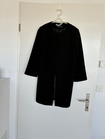 HALL HUBER Schwarze Jacke . Gr. 36. Wie neu!