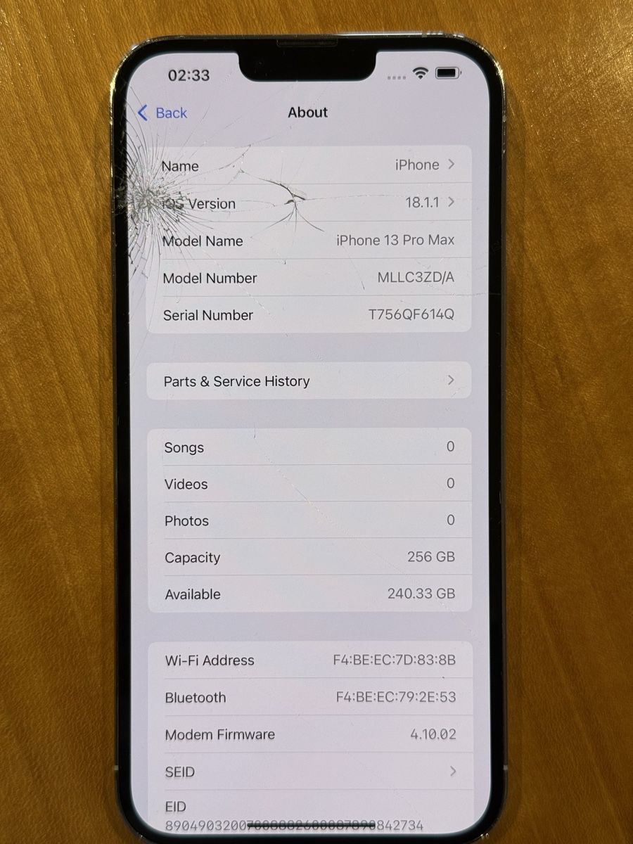 Apple Telefoni cellulari / Smartphones: Apple iPhone 13 Pro Max 256GB Silver Display Defect – Usato da Bursinel venduto da ruapehu7 6