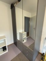 Kleiderschrank