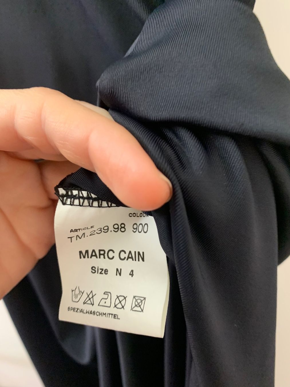Marc Cain Kleider: elegantes Kleid Marc Cain – Gebraucht aus Oftringen von violetta9 2