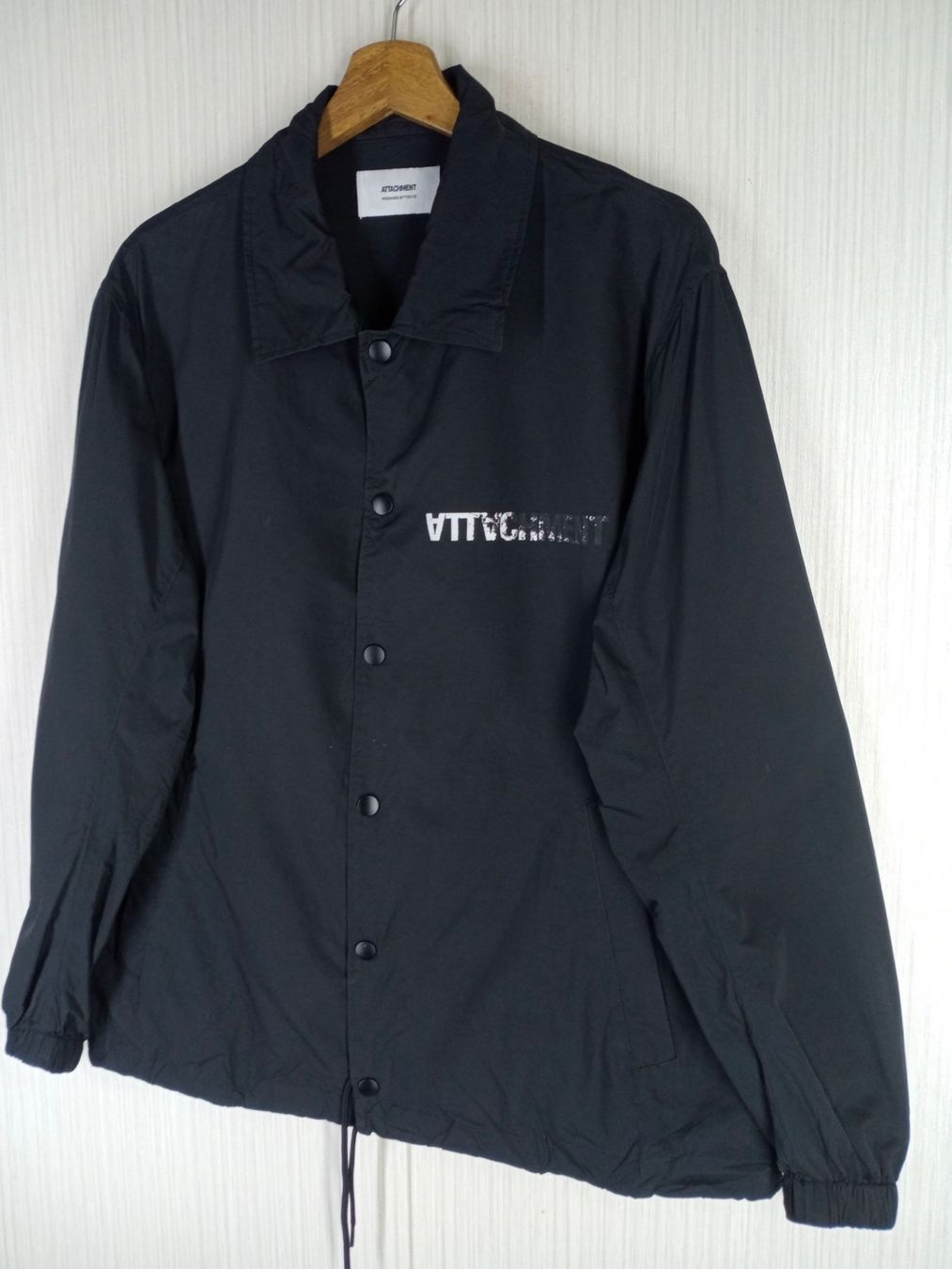 Giacche: ATTACHMENT GEOMETRIC LOGO COACH JACKET Gr.L – Usato da Zürich venduto da VR2528 5