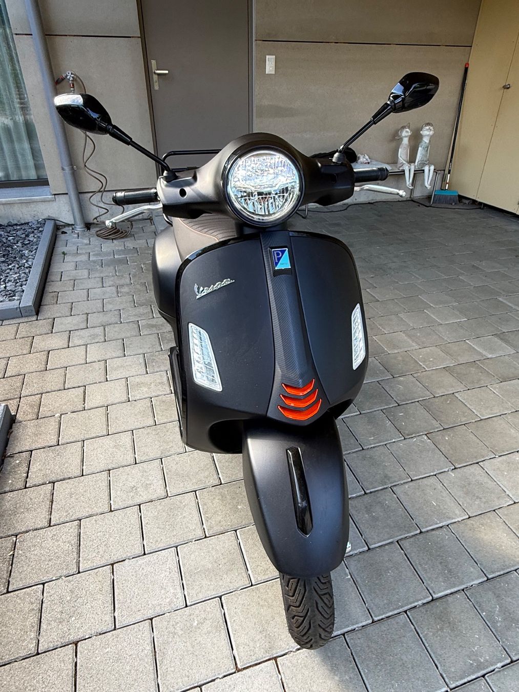 Piaggio Strada: Vespa GTS Super Sport 125 ABS Schwarz Matt – Usato da Güttingen venduto da mar_q2dy
