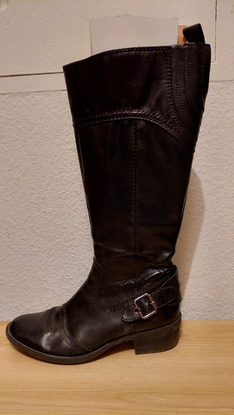 Scarpe da donna: Stiefel, Leder, schwarz, Grösse 38 – Usato da Oberwil BL venduto da Hunajakakku 1