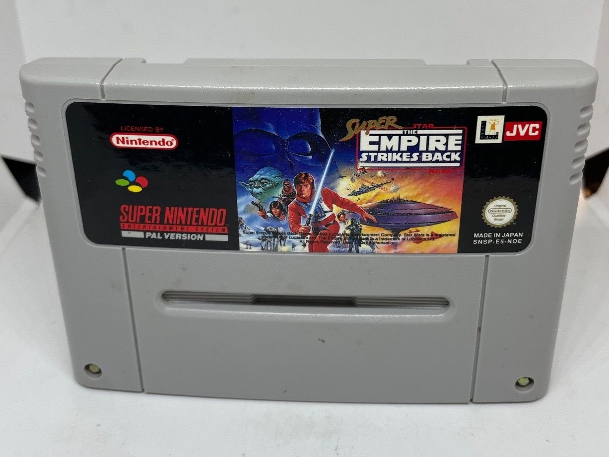 Nintendo Jeux: Super Star Wars Empire Strikes Back SNES – D'occasion à Dietlikon par NESFEVER