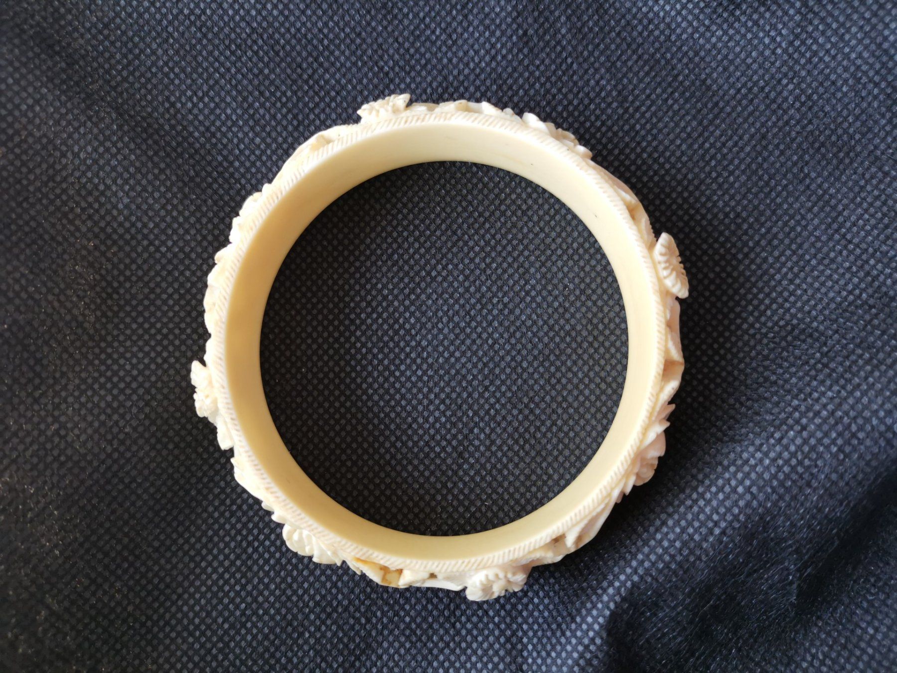 Bracciali & Braccialetti: Ancien bracelet – Usato da Saignelégier venduto da jos_9dsj